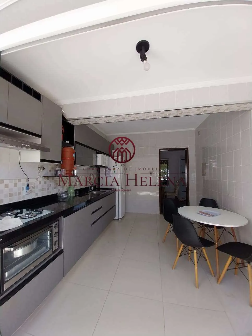 Imagem Sobrado à venda em Campinas, Parque Via Norte, com 3 quartos, 174m2
