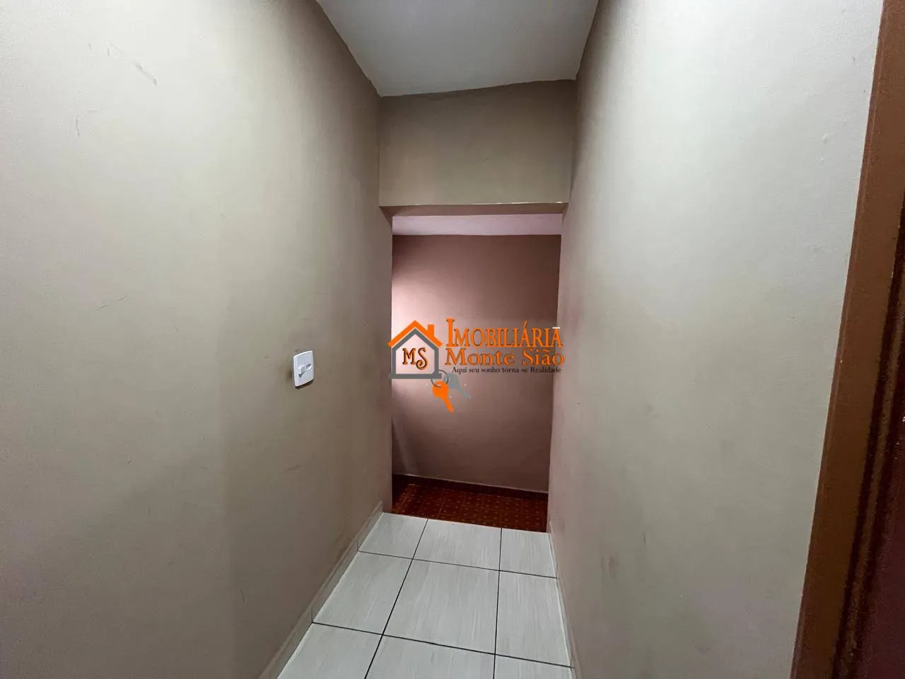 Imagem Casa com 3 dormitórios à venda, 200 m² por R$ 298.000,00 - Cidade Tupinambá - Guarulhos/SP