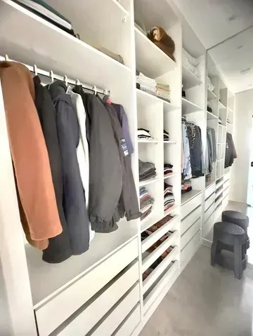 Imagem Casa de Luxo no Condomínio Jardim Europa - Viva o Sonho da Elegância e Conforto