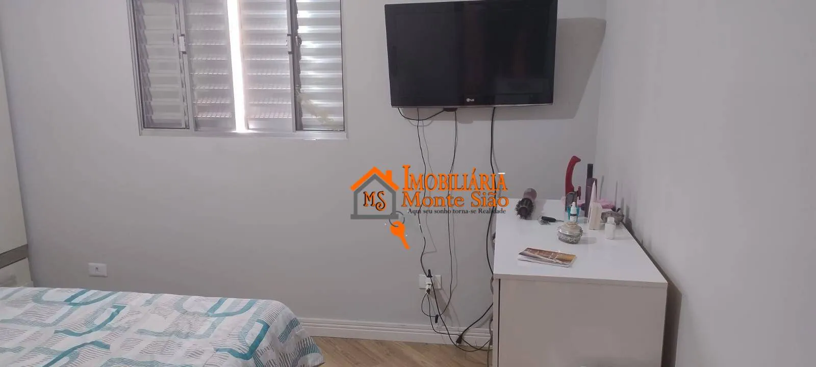 Imagem Apartamento com 2 dormitórios à venda, 56 m² por R$ 255.000,00 - Jardim Iporanga - Guarulhos/SP