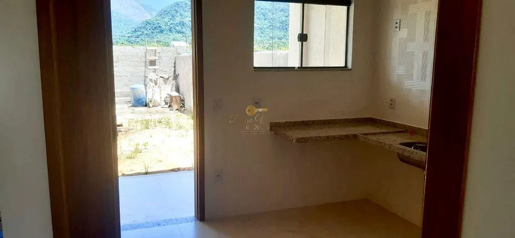 Imagem Casa para Venda em Guapimirim / RJ no bairro Cotia