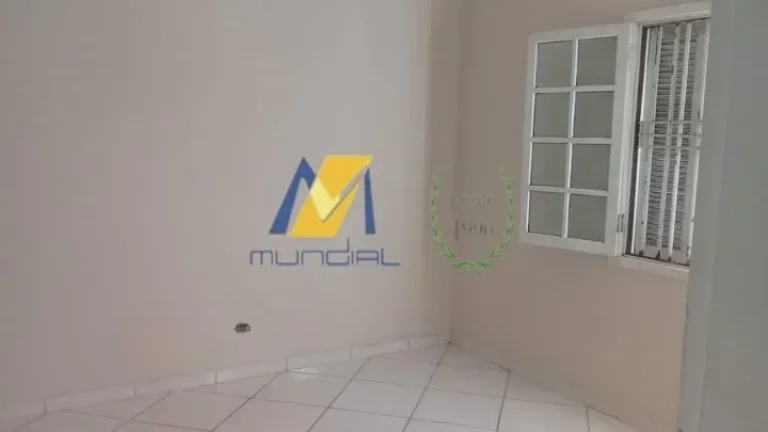 Imagem Sobrado à Venda com 100m², 3 dormitórios, 1 suíte, 1 sala e 3 vagas!!!