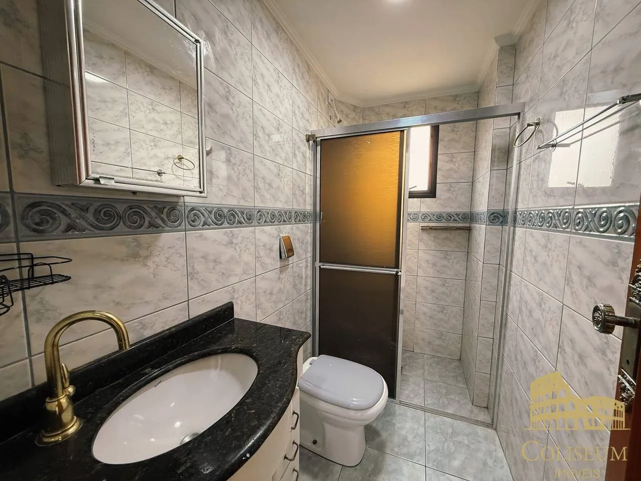 Imagem Apto 1 Dorm, 50mts da Praia, Sauna e Piscina R$ 320.000 - Maracanã