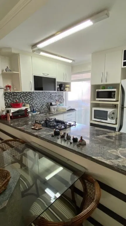 Imagem APARTAMENTO COM 94,00 m² - GUILHERMINA - PRAIA GRANDE SP