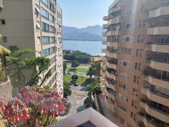 Foto do imóvel Apartamento com 4 Quartos à Venda, 227 m² em Lagoa - Rio de Janeiro