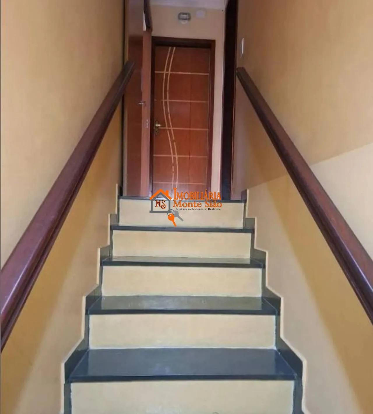 Imagem Sobrado com 3 dormitórios à venda, 100 m² por R$ 550.000,00 - Jardim Vila Galvão - Guarulhos/SP