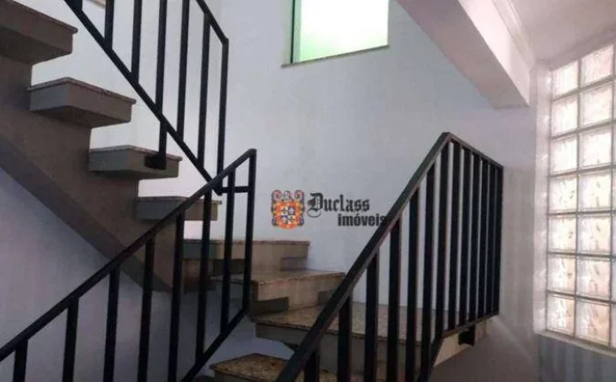 Imagem Sobrado com 3 dormitórios à venda por R$ 1.300.000 - Vila Gilda - Santo André/SP