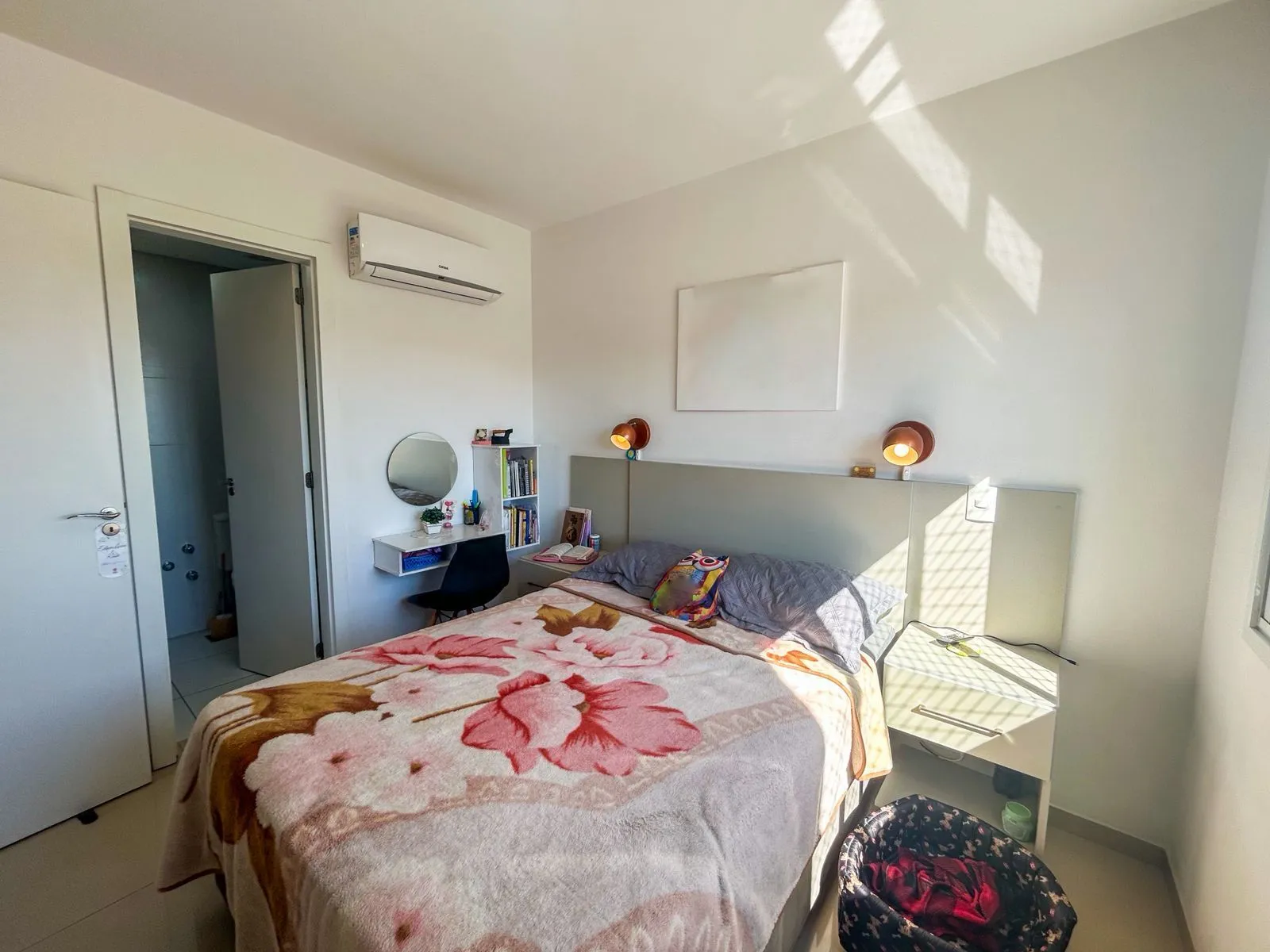Imagem Apartamento de 3 quartos no bairro medianeira