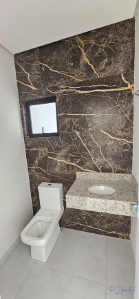 Imagem Sobrado alto padrão com Piscina, 3 suítes próximo ao Centro Matinhos-PR