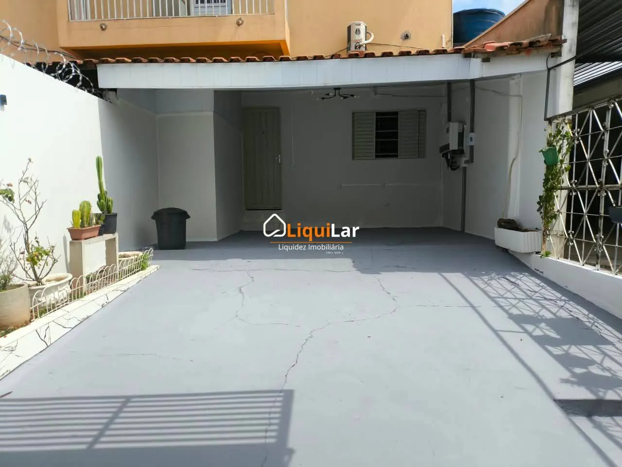 Imagem Casa para Locação Próximo ao Centro com 90 m², Suíte, Mobiliado e Área Gourmet Climatizada