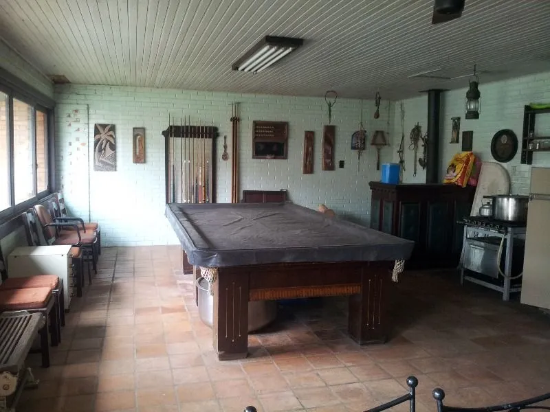 Imagem Casa para Venda - 400m², 3 dormitórios, sendo 1 suites, 2 vagas - Cristal