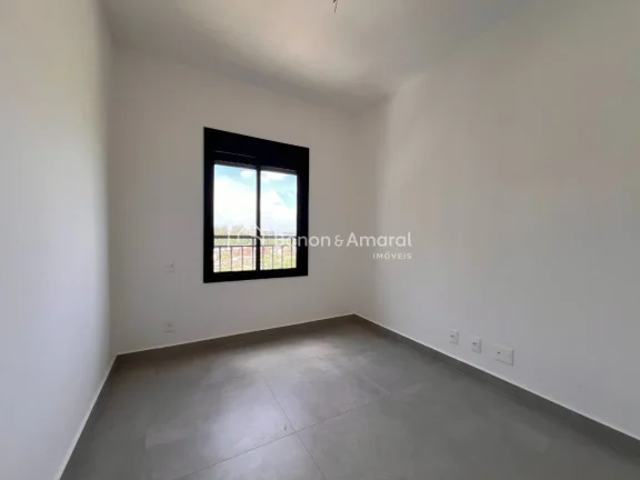 Imagem Unidade com 2 dormitórios com Porcelanato em 100%, Cozinha com Bancadas na cor Siena e Bancada
Banh...