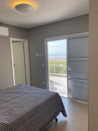 Imagem Casa com 5 Quartos à Venda, 238 m² em Jardim Imperador - Peruíbe