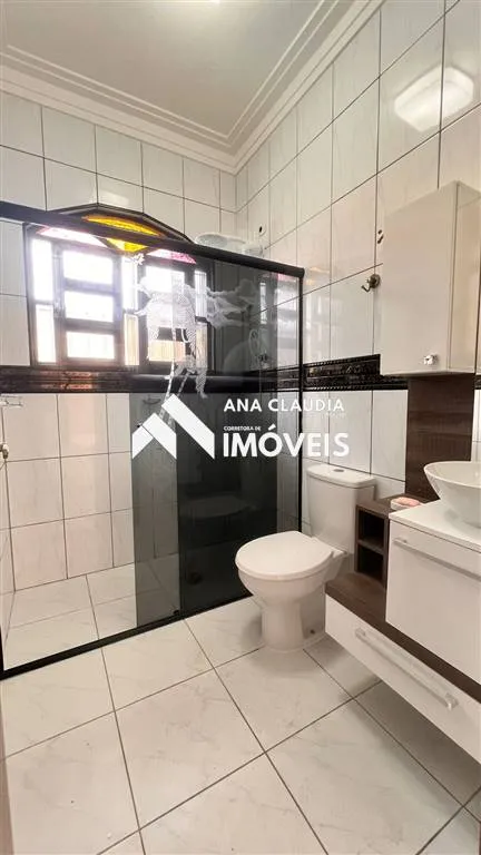 Imagem CASA DOIS DORMITÓRIOS ISOLADA COM PISCINA MAIS EDÍCULA 200 METROS DA PRAIA ️