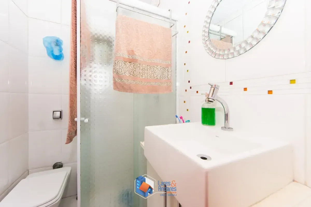 Imagem Casa para venda em Ipiranga com 4 quartos, sendo 1 suíte, 196m²