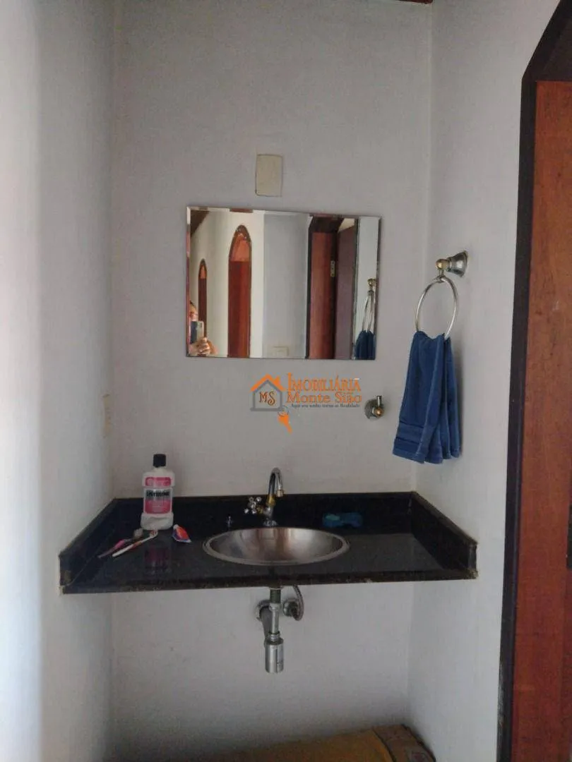Imagem Casa com 6 dormitórios à venda, 300 m² por R$ 700.000,00 - Taboão - Guarulhos/SP