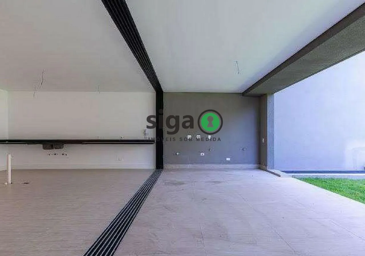 Imagem Casa de condomínio a venda na Granja Julieta com 4 quartos
