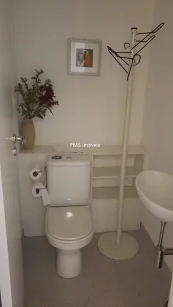 Imagem Conjunto Comercial para Locação na Vila Mariana, São Paulo-SP: 1 Sala, 4 Vagas e 144,20m² de Área