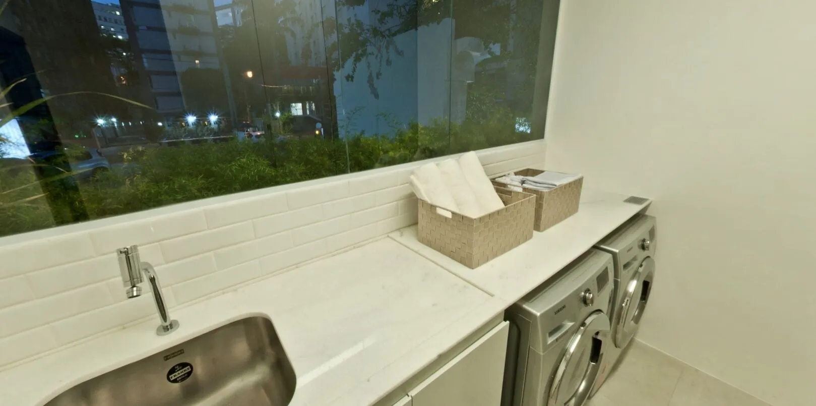 Imagem Apartamento-Padrao-para-Venda-em-Pinheiros-Sao-Paulo-SP