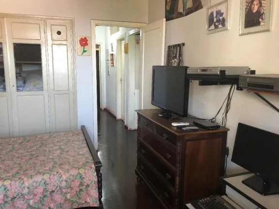 Imagem Imóvel à Venda em Piracicaba , Bairro Alto , em Avenida de grande fluxo de veículos . Casa Reside...