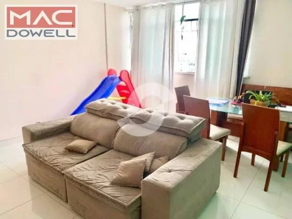 Imagem Apartamento de 120 m² / 3 Quartos (1 Suite) - Icaraí / Niterói / RJ
