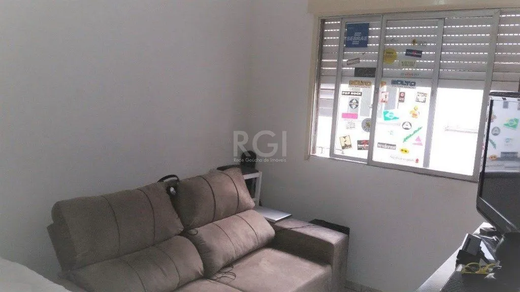 Imagem Apartamento para Venda no Partenon de 2 dormitórios