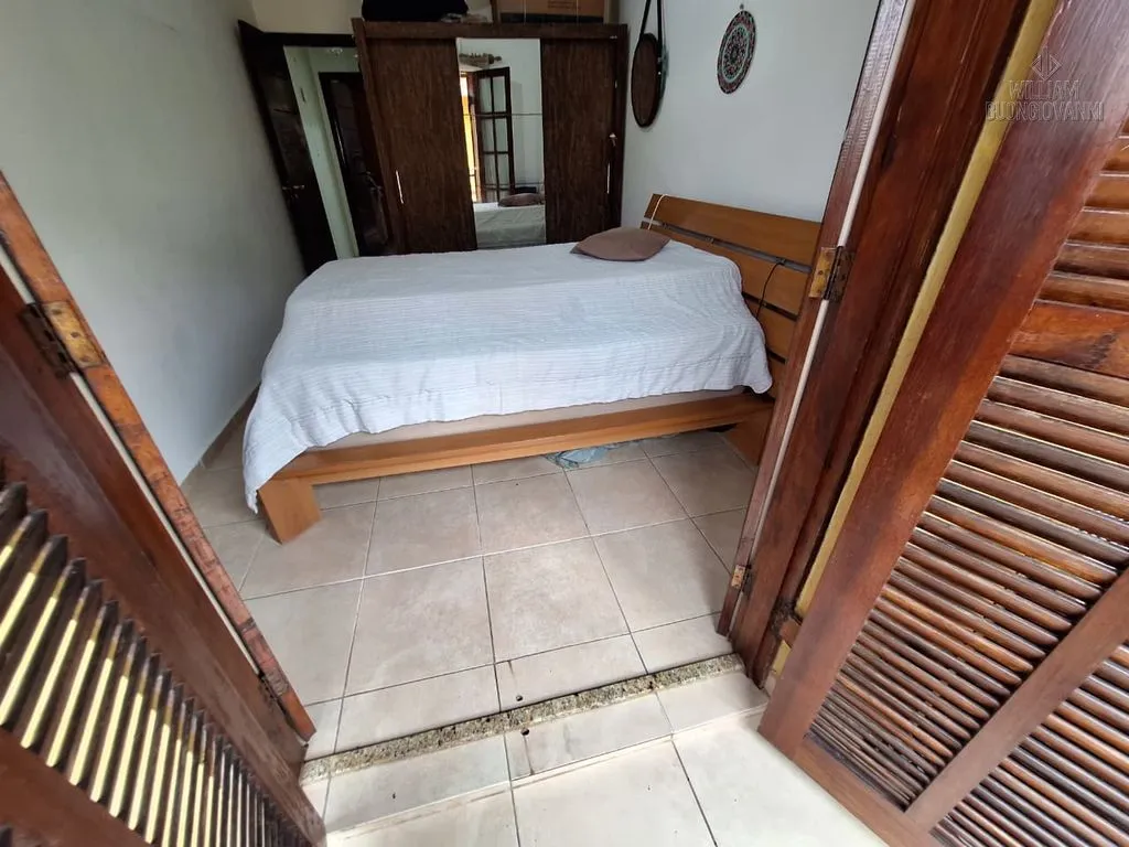 Imagem Casa de condomínio 2 dormitórios com piscina em Mongaguá