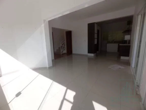 Imagem Casa de Condomínio 226m² com 3 Quartos à venda em Atibaia!