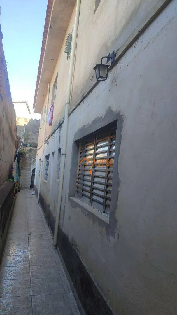 Imagem Sobrado com 4 dormitórios à venda, 125 m² por R$ 413.400,00 - Jardim São Domingos - Guarulhos/SP