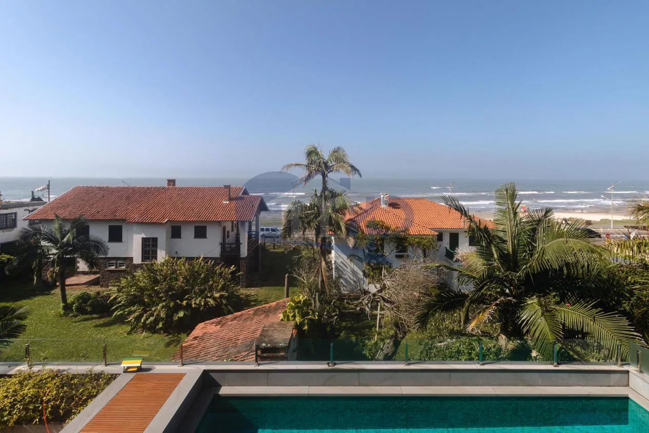 Imagem Apartamento a venda com 4 suites na Prainha em Torres/RS