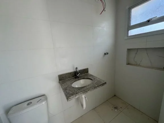 Imagem Apartamento à Venda em Guilhermina, Praia Grande - SP