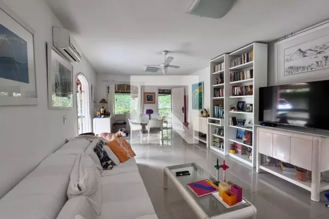 Imagem Casa à Venda - Vargem Grande, 3 Quartos, 600 m2