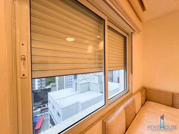 Imagem Apartamento Quadra Mar para Venda em Balneário Camboriú, CENTRO, 2 dormitórios, 1 suíte, 2 banheiros, 1 vaga