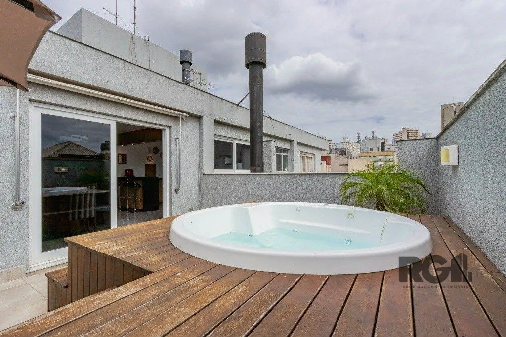 Imagem Cobertura para Venda - 191.89m², 3 dormitórios, sendo 1 suites, 1 vaga - Centro Histórico
