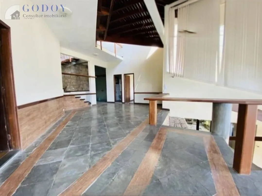 Imagem Residência de Alto Padrão no Condomínio Ponta das Toninhas - Ubatuba/SP