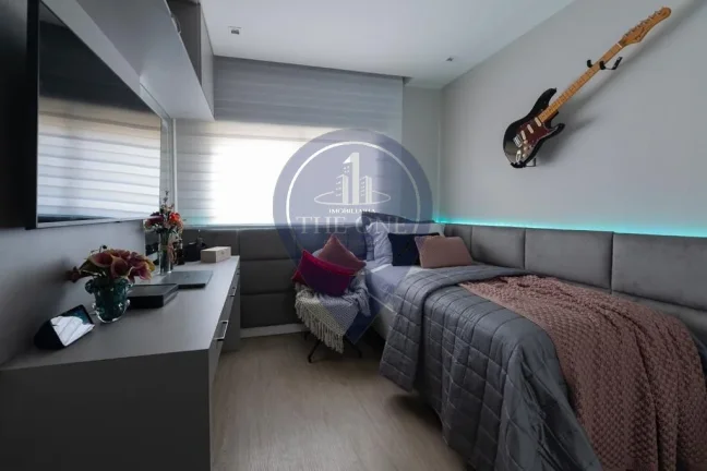 Imagem Imperdível Apartamento à Venda em São Paulo-SP, Vila Dom Pedro I: 4 Quartos, 3 Suítes, 2 Salas, 4 Banheiros, 2 Vagas, 160m²!