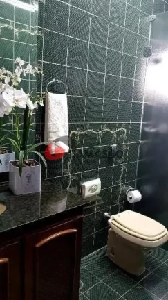 Imagem Sobrado à venda 3 Quartos, 3 Suites, 5 Vagas, 326M², Santa Maria, Santo André - SP