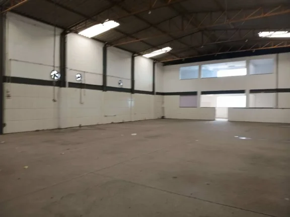 Imagem Galpão para alugar em Barbacena, Monte Mário, 420m2
