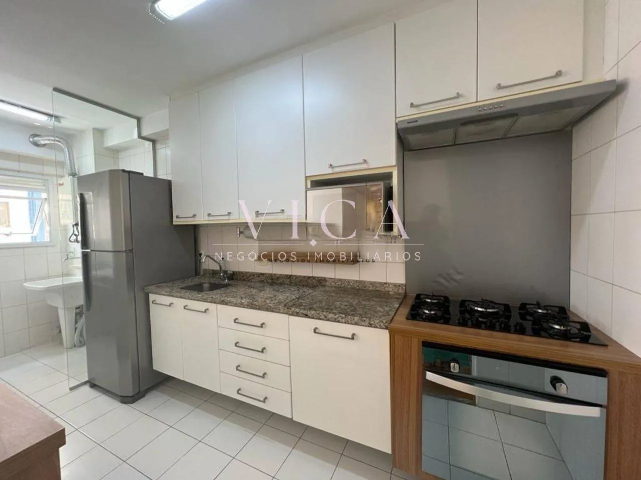 Imagem Apartamento Mobiliado de 2 dormitórios para alugar, 68 m² - Alphaville SP