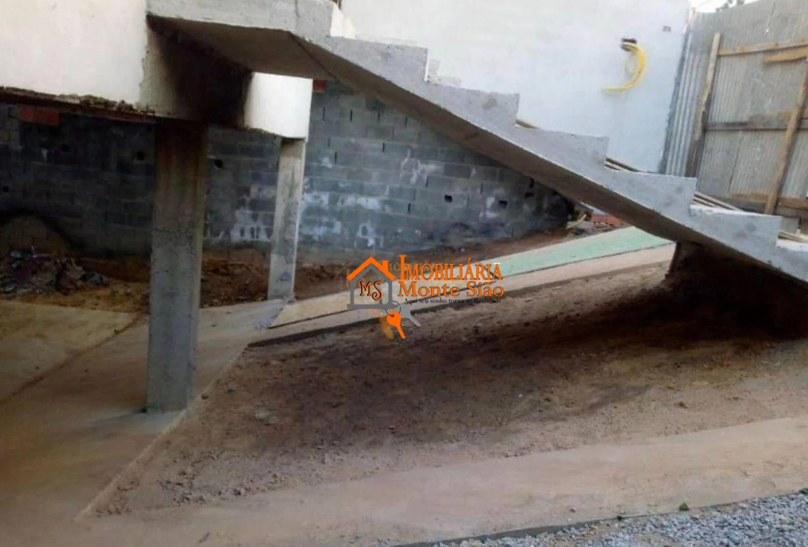 Imagem Casa com 2 dormitórios à venda, 60 m² por R$ 265.000,00 - Jardim Fortaleza - Guarulhos/SP