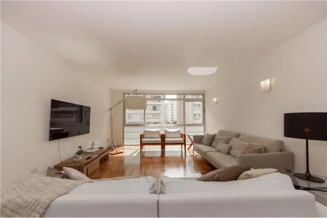 Imagem Apartamento 3 suítes 198m² Itaim Bibi São Paulo Rua Urimonduba