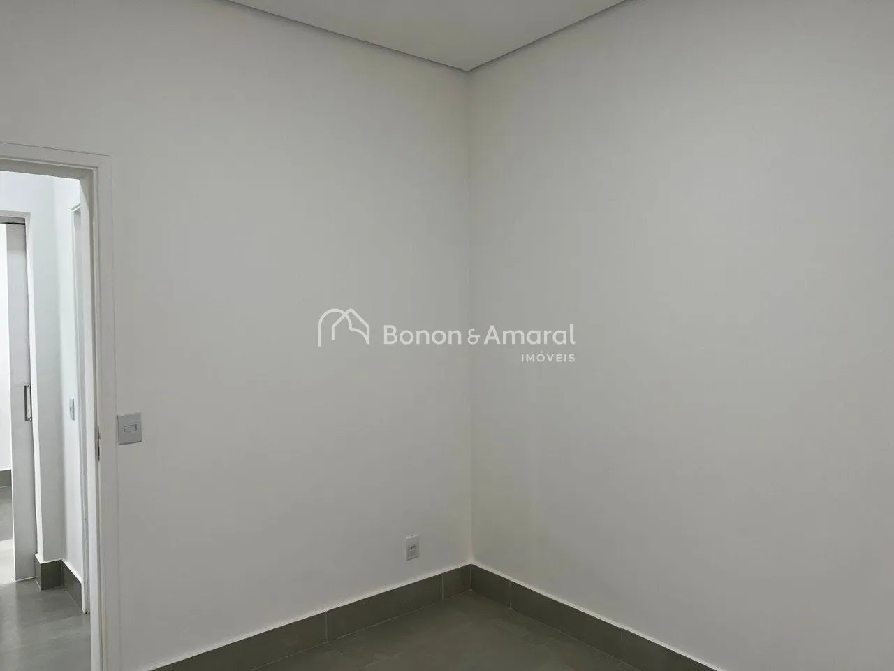Imagem Casa com piscina à venda com 3 quartos, no Condomínio Real Park Sumaré,