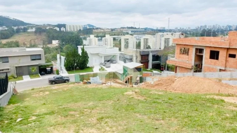 Foto do imóvel Terreno em Colinas da Anhanguera - Santana de Parnaíba