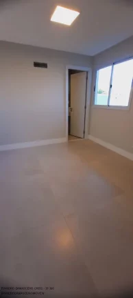 Imagem Casa de luxo em condomínio à venda em Busca Vida, Camaçari-BA: 4 quartos, 4 suítes, 2 salas, 2 banheiros, 4 vagas, 400m².