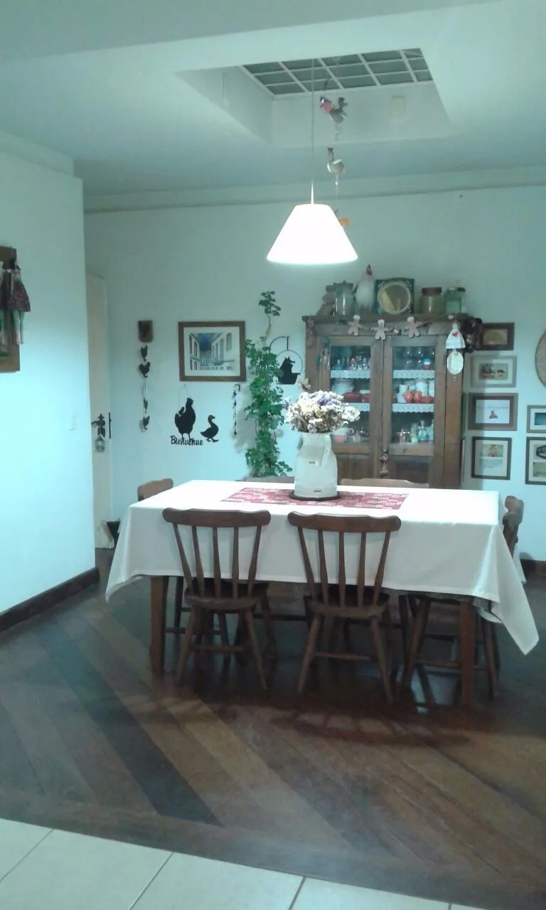 Imagem Casa para Venda - 430m², 3 dormitórios, sendo 1 suites, 4 vagas - Jardim Isabel