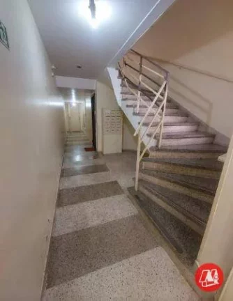 Imagem JK próximo ao Clinicas com pátio.
