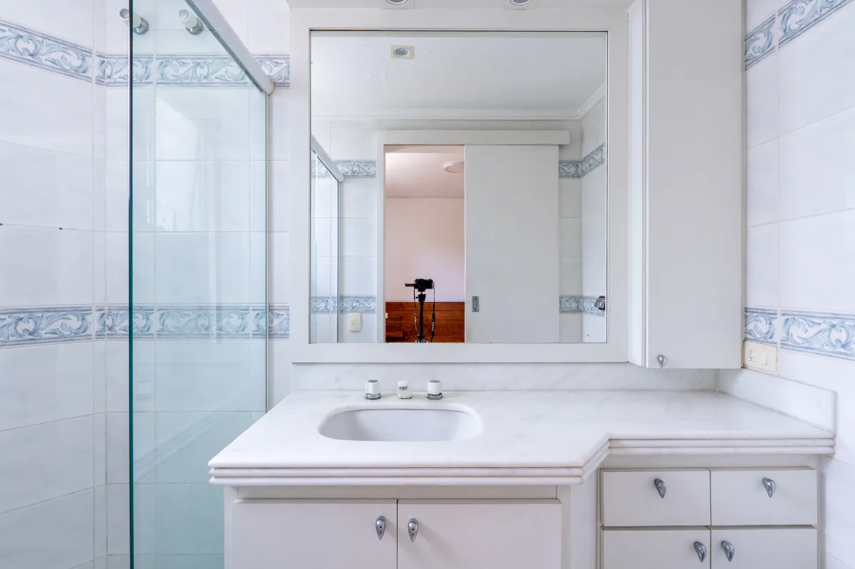 Imagem Apartamento para venda em Vila Suzana com 4 quartos, sendo 3 suítes, 199m2