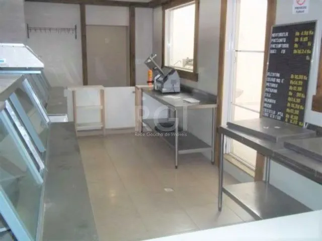 Imagem Casa Comercial para Venda - 300m², 0 dormitórios, Teresópolis