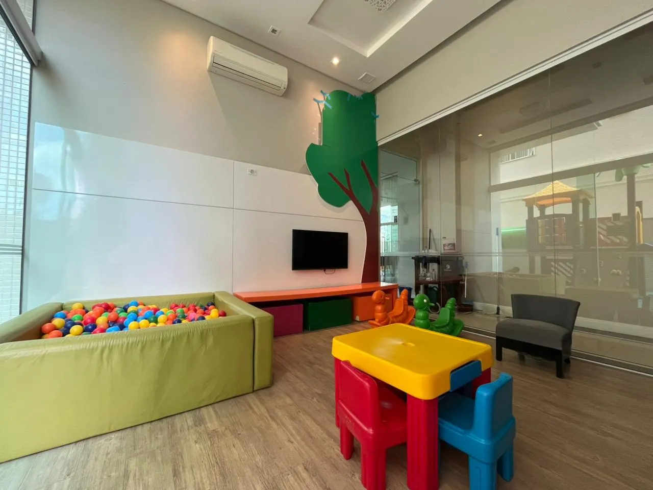Imagem Apartamento com vista para o mar à venda com 209m2 por R$ 4.200.000,00