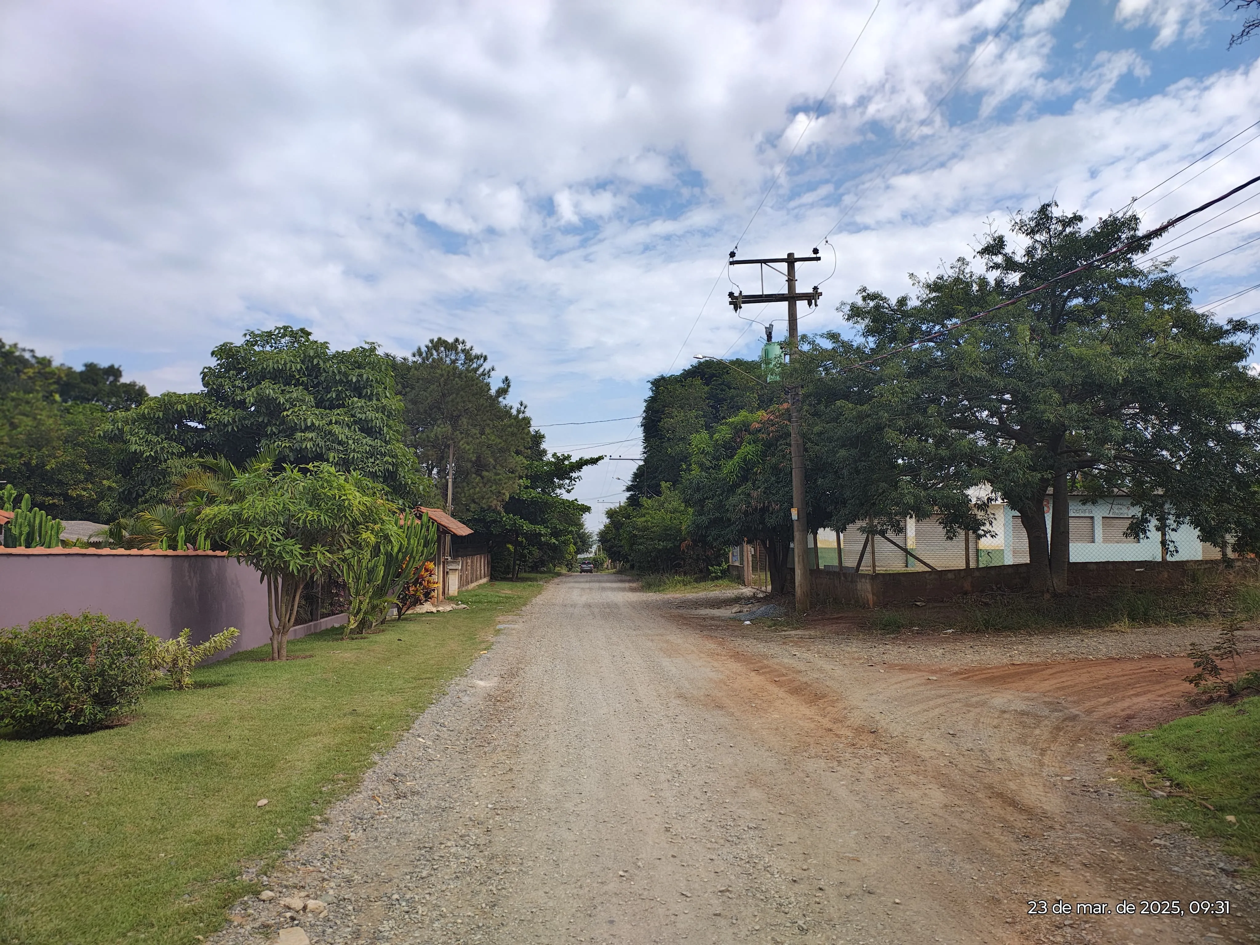 Imagem Terreno para Chácara no Condomínio Arco Íris ? Plano, de Esquina e Ótima Localização